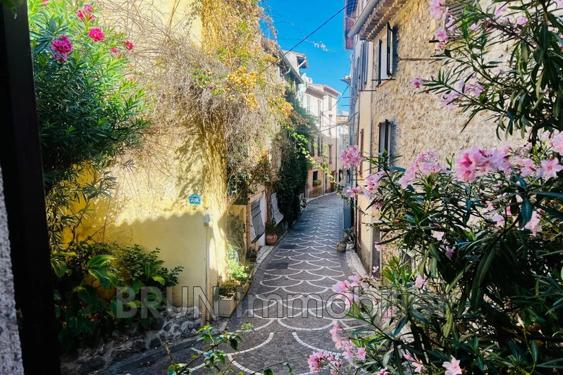 vente Apartment Antibes Antibes Apartment Antibes Vieil antibes, to buy apartment 1 room 27 m²