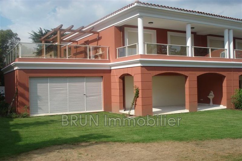 Photo Villa Antibes Salis, achat villa 2 chambres 125 m²