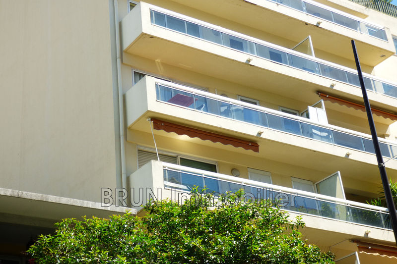 Photo Appartement Juan-les-Pins Centre, achat appartement 2 pièces 43 m²