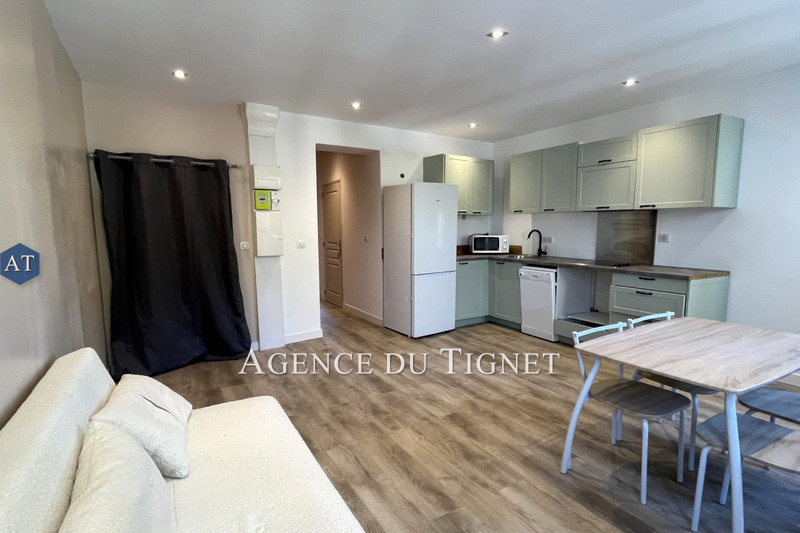 Photo Appartement Saint-Cézaire-sur-Siagne Village,   achat appartement  2 pièces   31&nbsp;m&sup2;