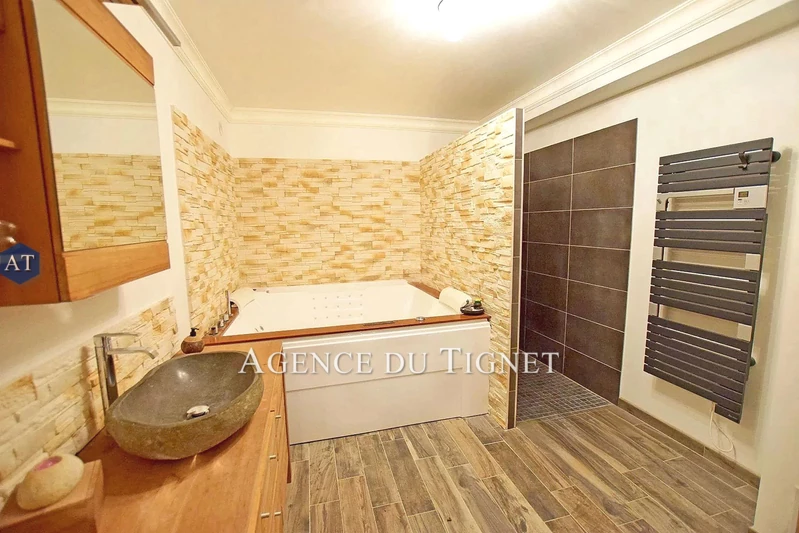 Vente appartement Saint-Cézaire-sur-Siagne  