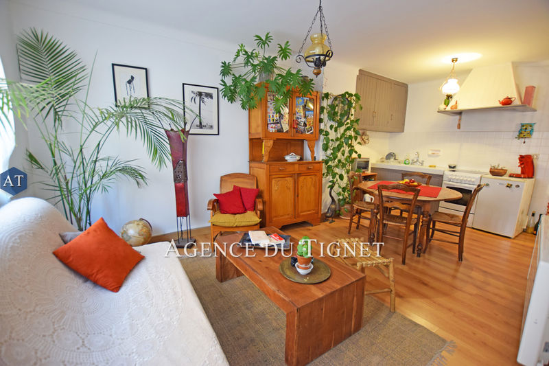 vente House Saint-cézaire-sur-siagne House Saint-Cézaire-sur-Siagne to buy house 1 bedroom 42 m²