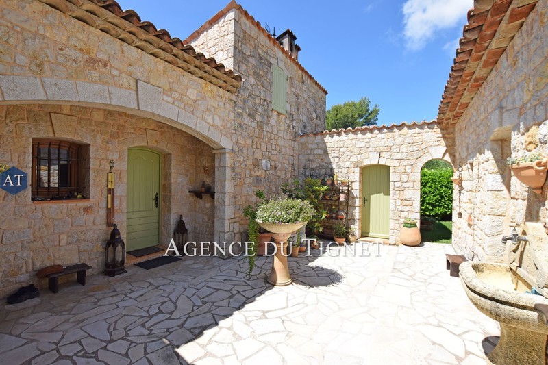 vente House Saint-cézaire-sur-siagne House Saint-Cézaire-sur-Siagne to buy house 3 bedroom 137 m²