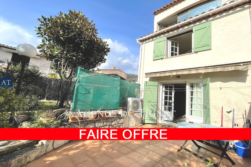 Photo House Peymeinade Centre-ville,   to buy house  3 bedroom   70&nbsp;m&sup2;