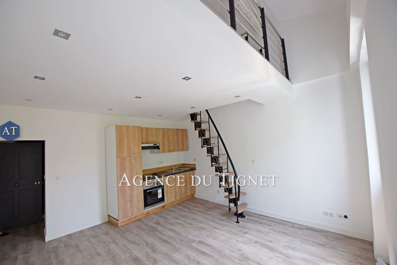 Photo Appartement Saint-Cézaire-sur-Siagne achat appartement 3 pièces 42 m²
