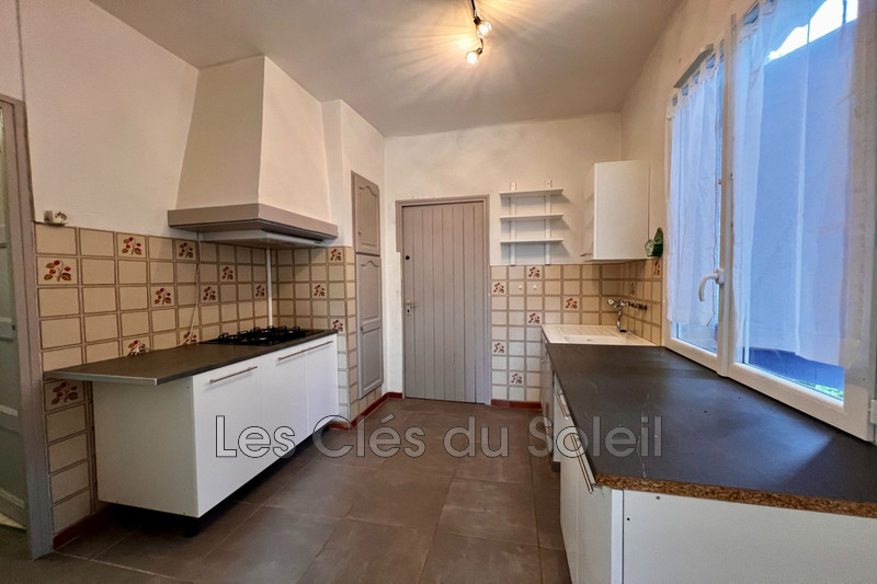 Photo n°2 - Location  maison La Valette-du-Var 83160 - 1 325 €