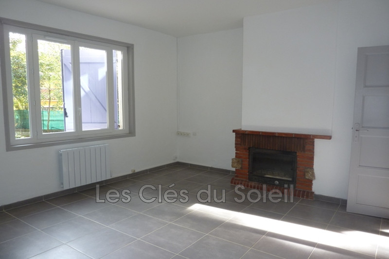 Photo n°2 - Location  maison La Valette-du-Var 83160 - 1 325 €