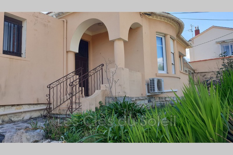 maison  4 pièces  Toulon Cap brun  72 m² -   