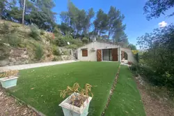Photos Maison à louer Méounes-lès-Montrieux 83136