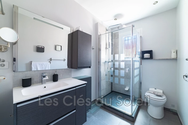 Photo n°6 - Location maison Hyères 83400 - 1 390 €