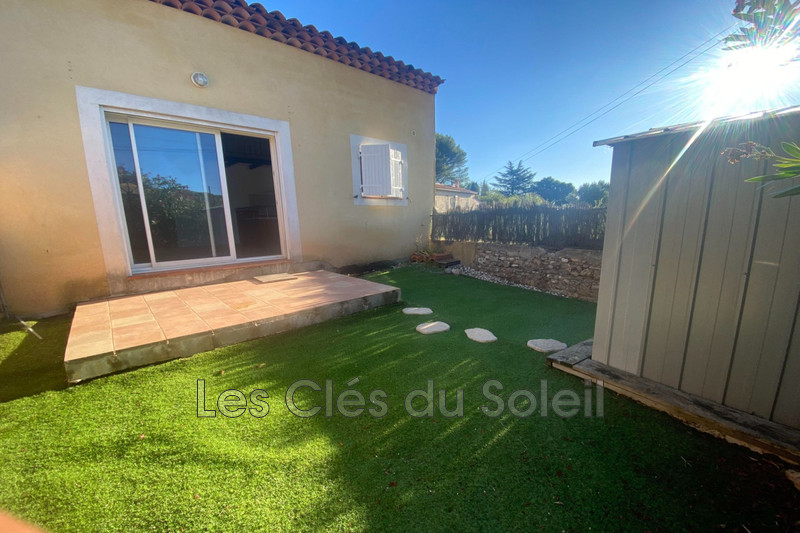 Photo n°2 - Location maison Cuers 83390 - 1 100 €
