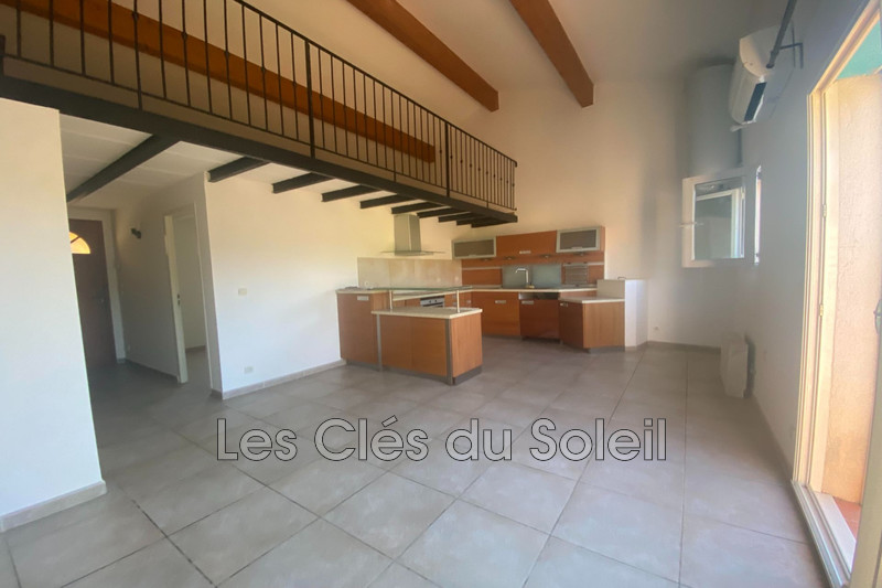 Photo n°3 - Location maison Cuers 83390 - 1 100 €