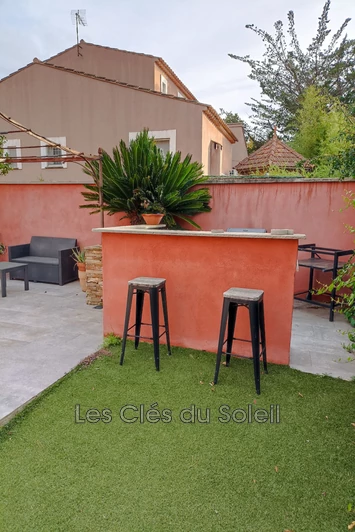 Photo n°2 - Location maison Six-Fours-les-Plages 83140 - 1 900 €