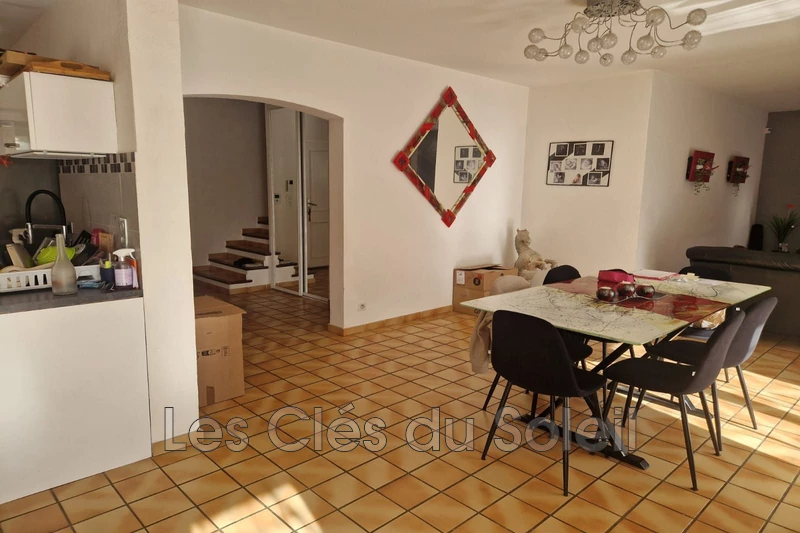 Photo n°4 - Location maison Six-Fours-les-Plages 83140 - 1 900 €
