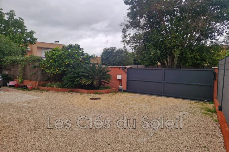 Photo n°5 - Location maison Six-Fours-les-Plages 83140 - 1 900 €