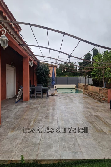 Photo n°6 - Location maison Six-Fours-les-Plages 83140 - 1 900 €