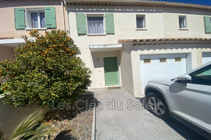 maison  4 pièces  Cuers   86&nbsp;m&sup2; -   