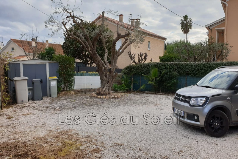 Location appartement Hyères  