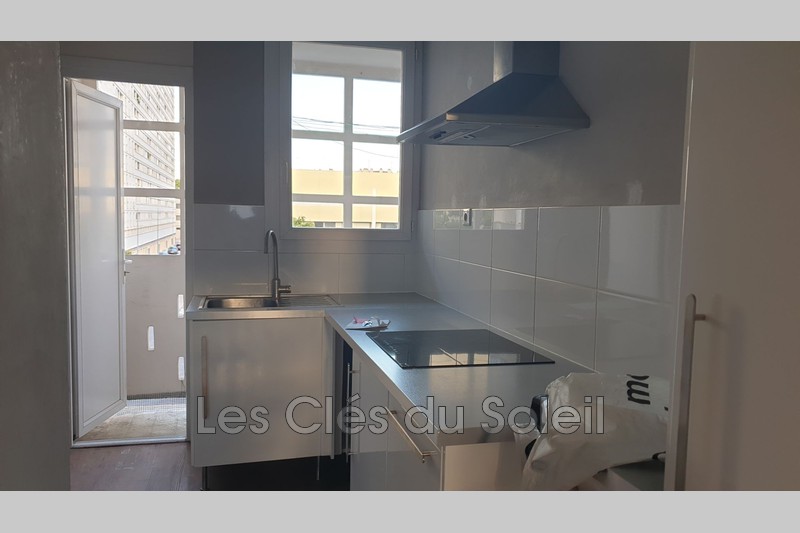 Photo n°2 - Location appartement Toulon 83000 - 845 €