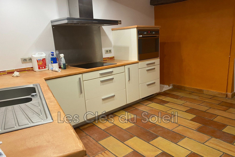 Photo n°3 - Location appartement Cuers 83390 - 900 €
