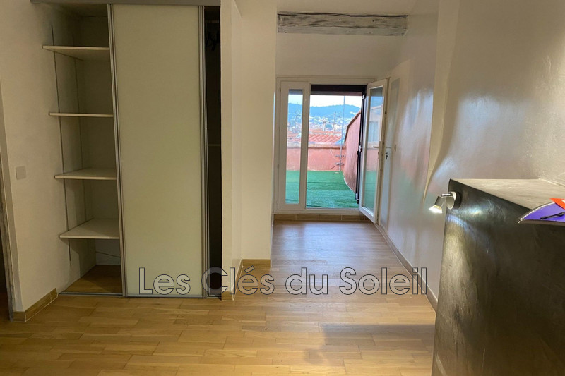 Photo n°5 - Location appartement Cuers 83390 - 900 €
