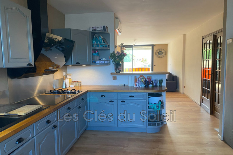 Photo n°1 - Location appartement Toulon 83200 - 897 €