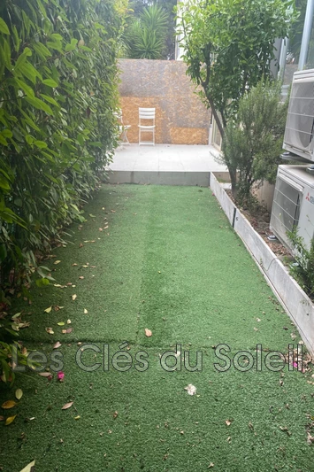 appartement  4 pièces  Toulon   81 m² -   