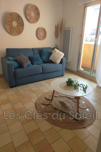Photo n°1 - Location appartement Hyères 83400 - 590 €