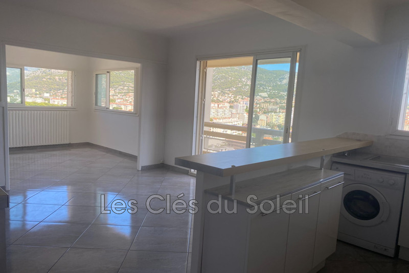 appartement  4 pièces  Toulon   68 m² -   