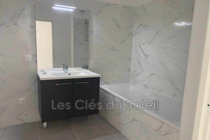Photo n°3 - Location appartement Brignoles 83170 - 890 €