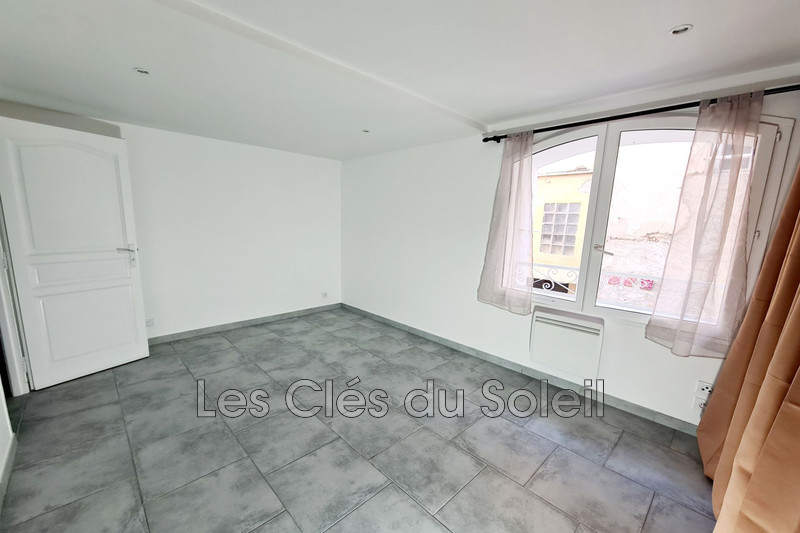 Photo n°2 - Location appartement Bandol 83150 - 885 €