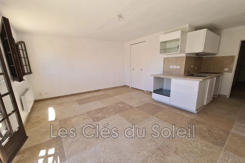 Photo n°3 - Location appartement Bandol 83150 - 901 €