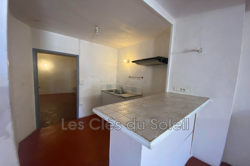 appartement  studio  Le Val   44 m² -   