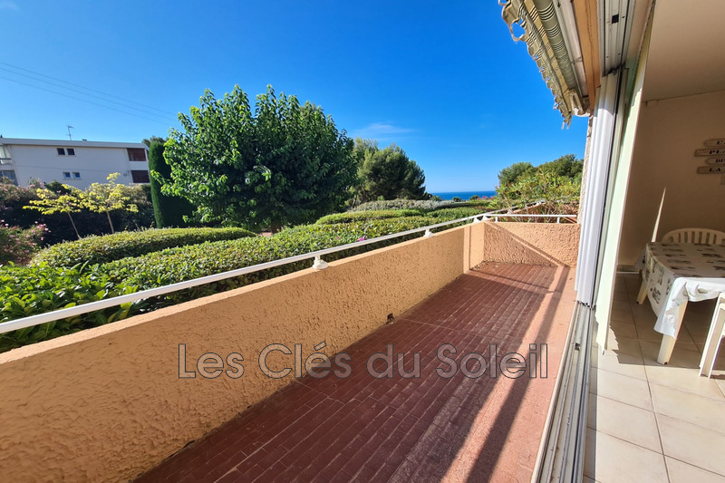 Photo n°2 - Location appartement Bandol 83150 - 784 €