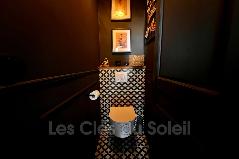 Location appartement Hyères  