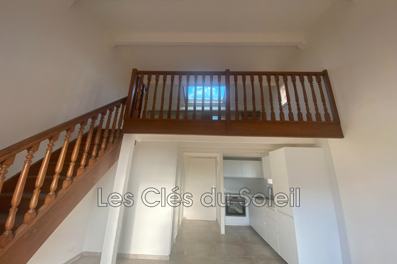 Photo n°3 - Location appartement Hyères 83400 - 740 €