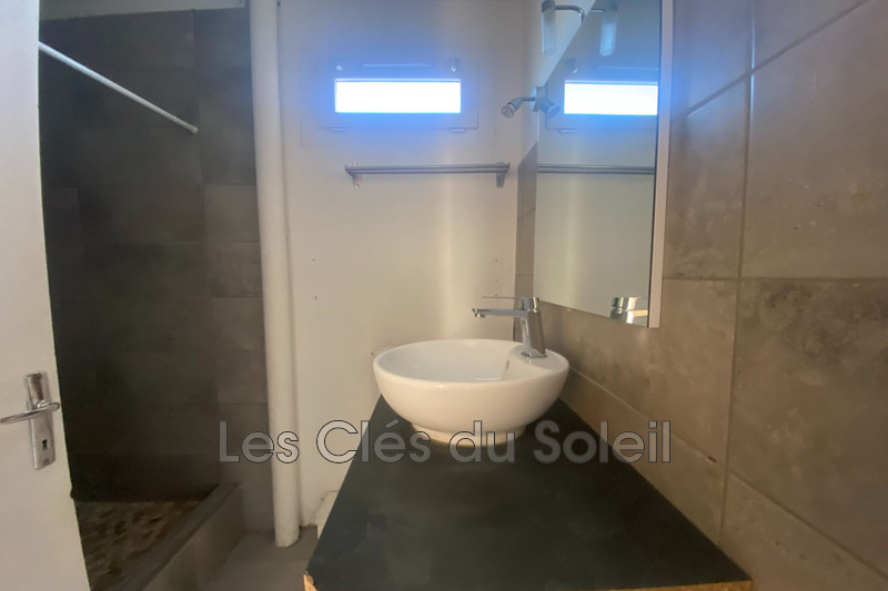 Location appartement Hyères  