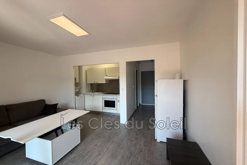 Photo n°2 - Location appartement La Valette-du-Var 83160 - 620 €
