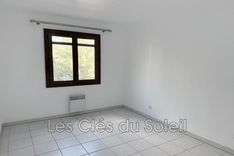 Location appartement Carqueiranne  