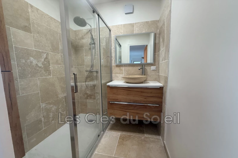 Photo n°3 - Location appartement Toulon 83100 - 895 €
