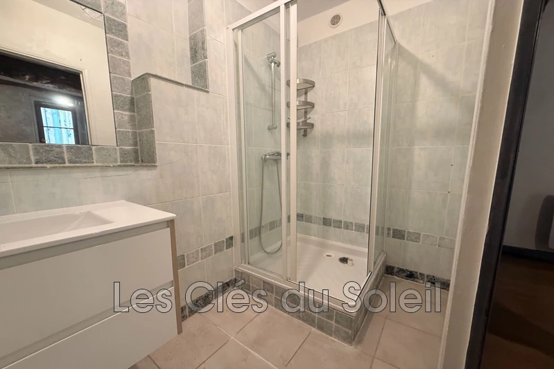 Location appartement Hyères  