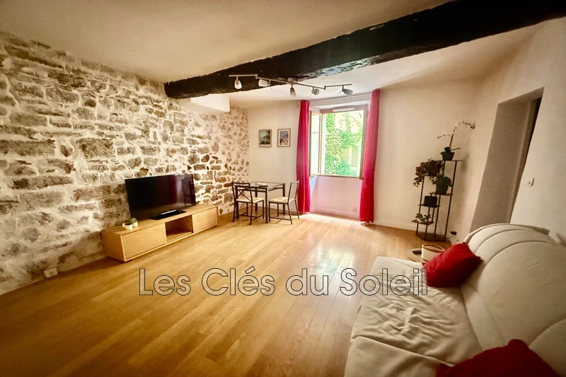 appartement  2 pièces  Hyères   43&nbsp;m&sup2; -   