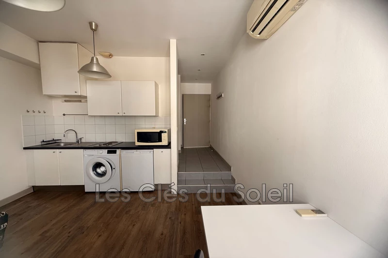 appartement  studio  Toulon Champs de mars  19&nbsp;m&sup2; -   