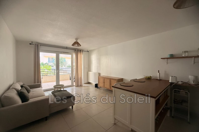 appartement  2 pièces  Toulon   41&nbsp;m&sup2; -   