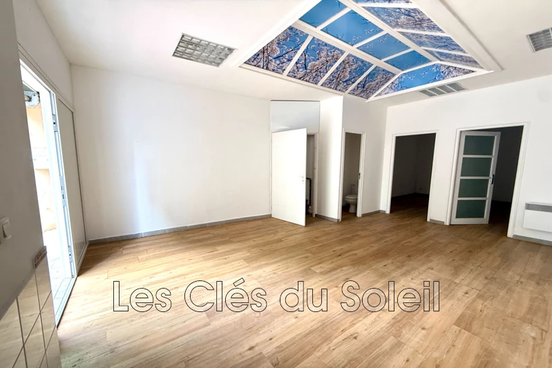 locauxvente  Hyères Centre-ville  40 m² -   