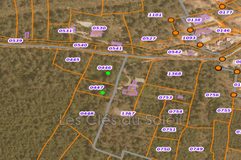 terrain  Cuers   4000 m² -   