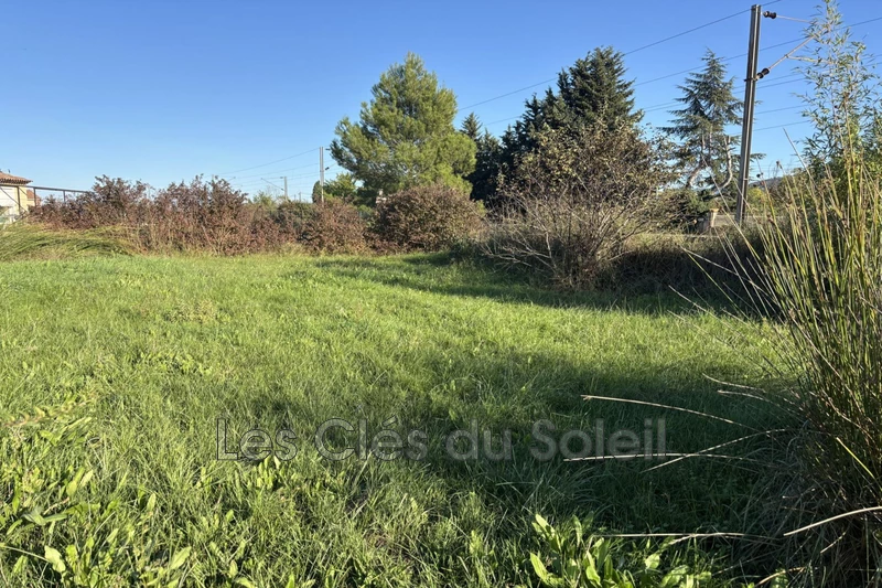 terrain  Gonfaron   500 m² -   