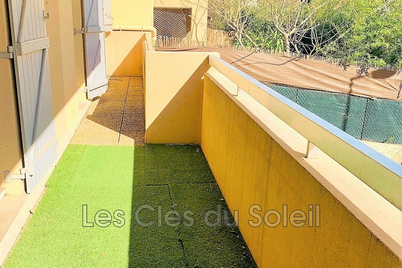 appartement  3 pièces  Toulon Brunet  67 m² -   