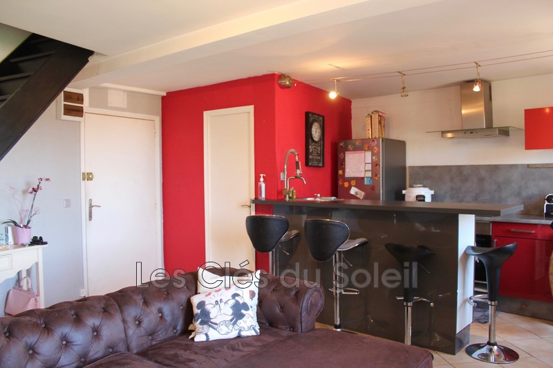 appartement  3 pièces  Cuers Cuers  50 m² -   