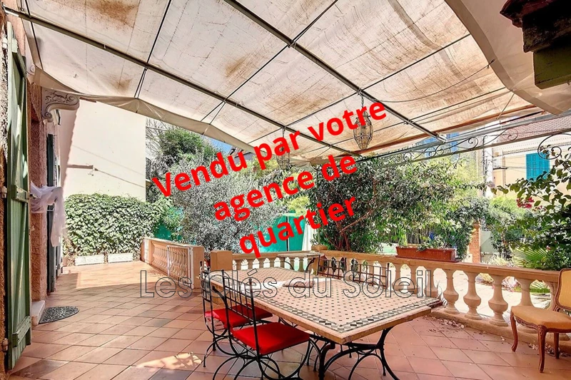 maison  8 pièces  Toulon   147&nbsp;m&sup2; -   